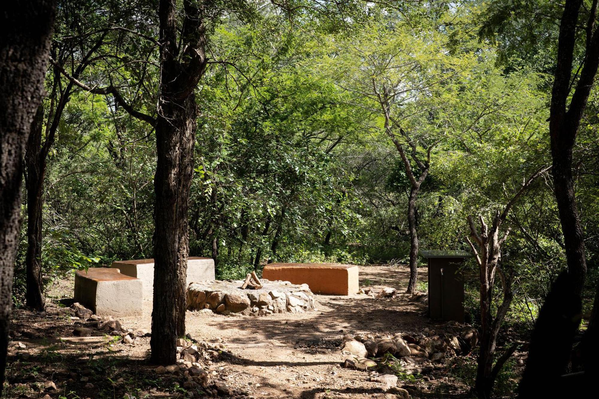 Jabulani Bushhouse - Marlothpark Marloth Park
